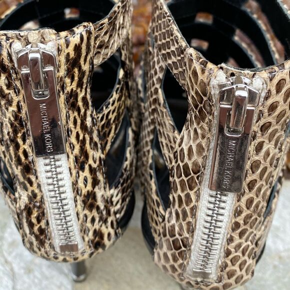 Michael Kors Brown Genuine Snakeskin Stiletto Heel Back Zip Sandles. Sz 37 VGUC! - Picture 4 of 8